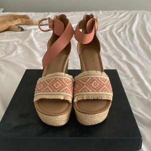 Blush wedges